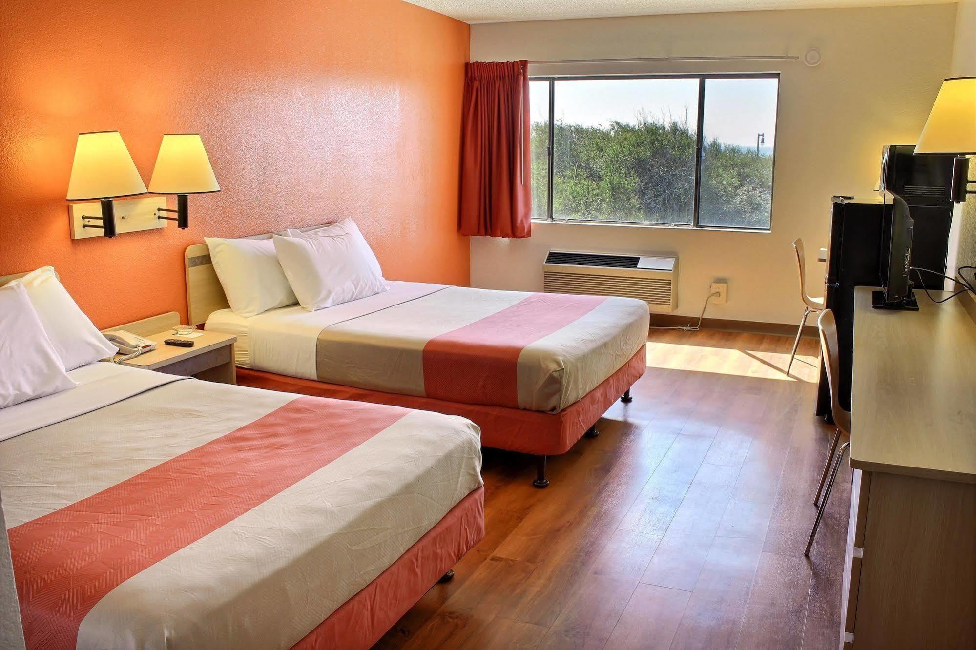 Motel 6 San Simeon, Ca - Hearst Castle Area Zewnętrze zdjęcie